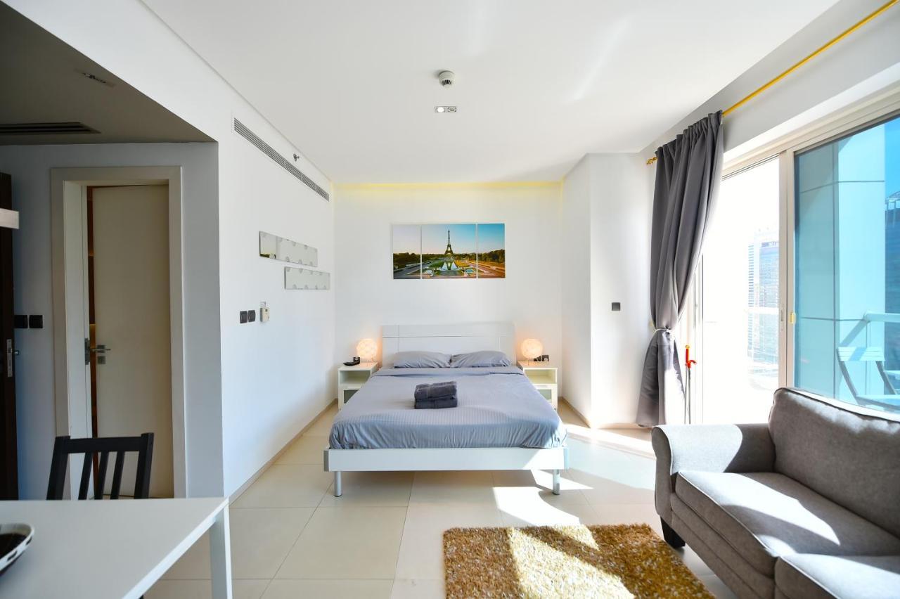 Cozy Studio Apt In Marina - Near Metro, Beach & Mall Apartment Дубай Екстериор снимка